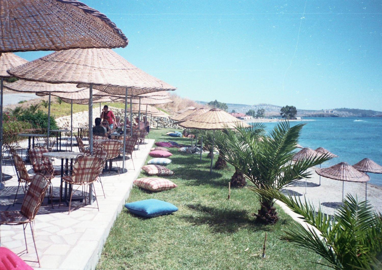 Teras Motel Foça Luaran gambar